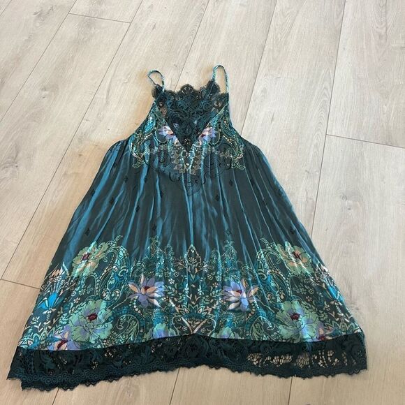 Free People Who's Sorry Now Floral Slip Dress size M - Picture 1 of 8